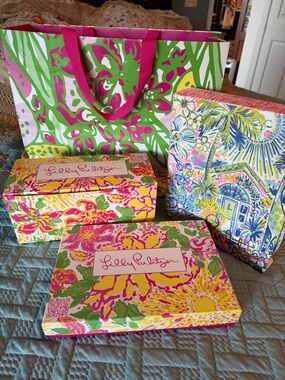 3 Lilly Pulitzer Bright Floral Gift Boxes - 1Large gift bag Pink, Yellow & Green